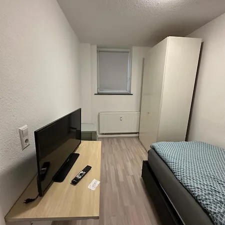 Montoer Und Studentenzimmer Bett Vermietung Ug1 Daire Geislingen an der Steige