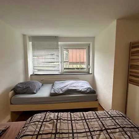Montoer Und Studentenzimmer Bett Vermietung Ug1 Daire Geislingen an der Steige